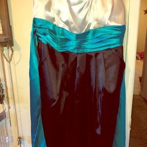 Dress, above knee. Size 13 with pockets.